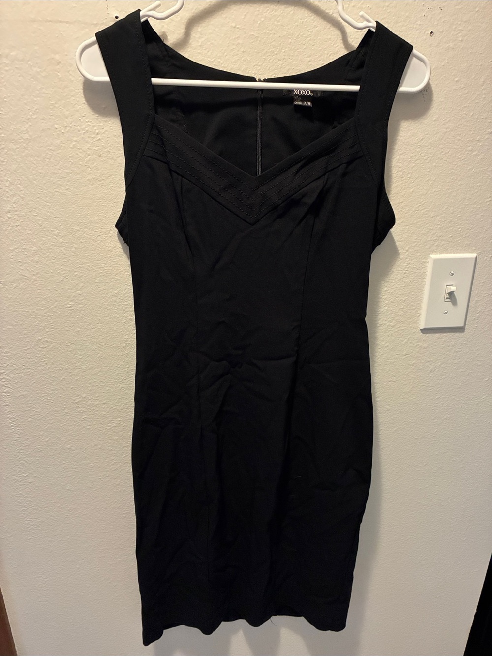 XOXO Black V-Neck Sleeveless Midi Sheath Dress
